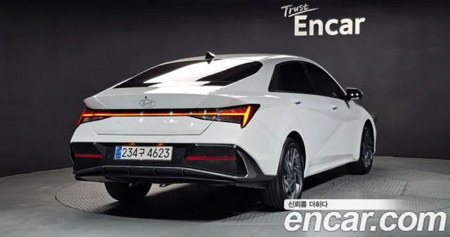 Hyundai Avante (Elantra) 