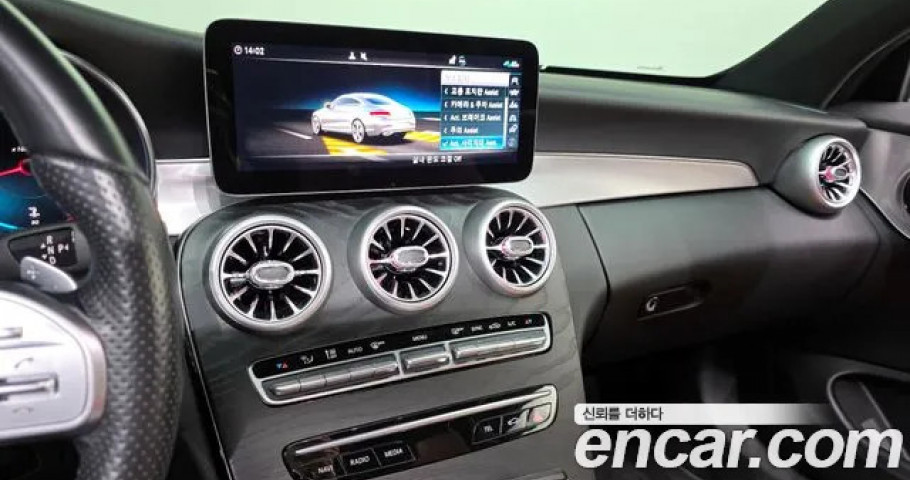 Mercedes-Benz C-Class 