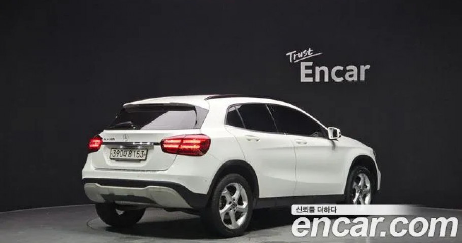Mercedes-Benz Gla-Class 