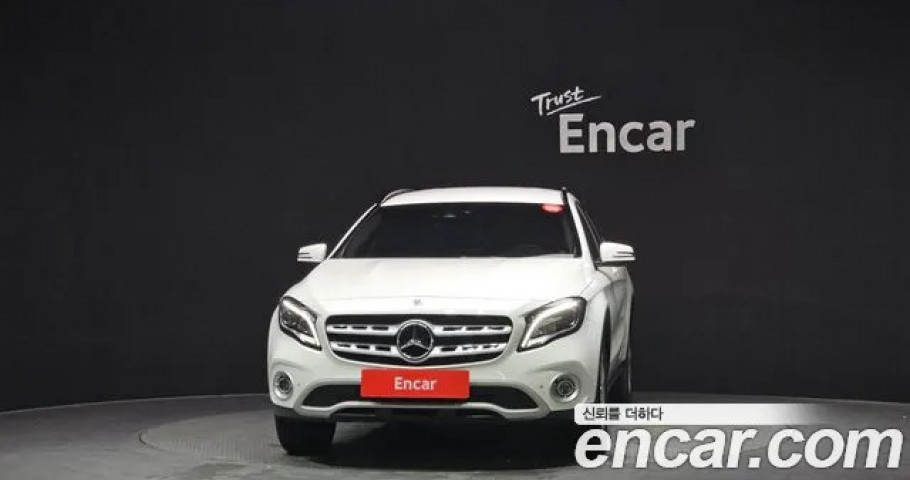 Mercedes-Benz Gla-Class 