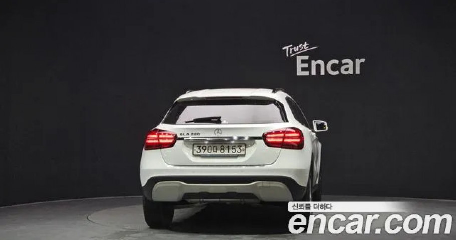 Mercedes-Benz Gla-Class 