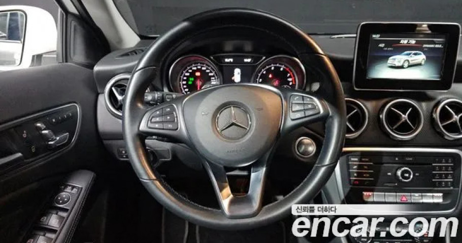 Mercedes-Benz Gla-Class 