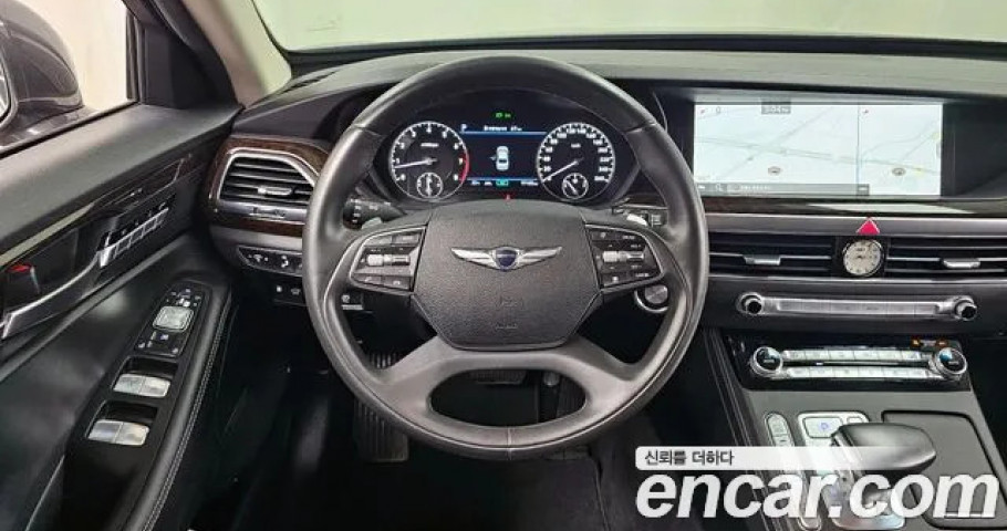 Genesis G90 