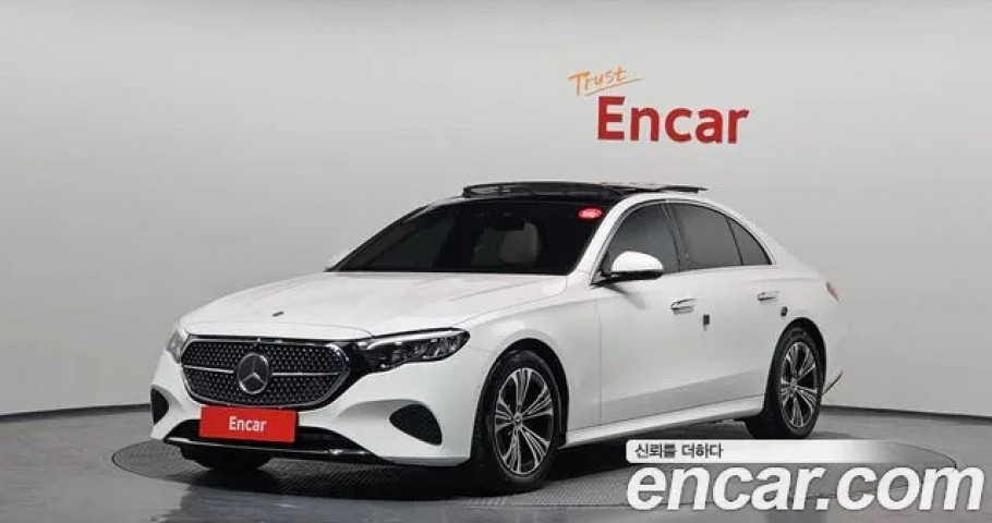 Mercedes-Benz E-Class 