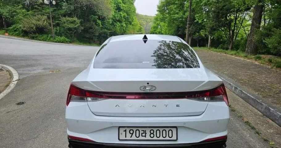 Hyundai Avante (Elantra) 
