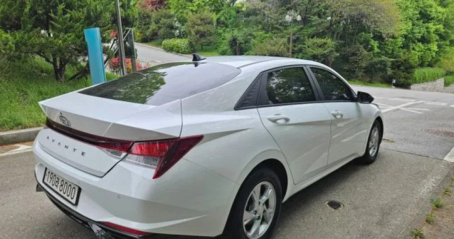 Hyundai Avante (Elantra) 