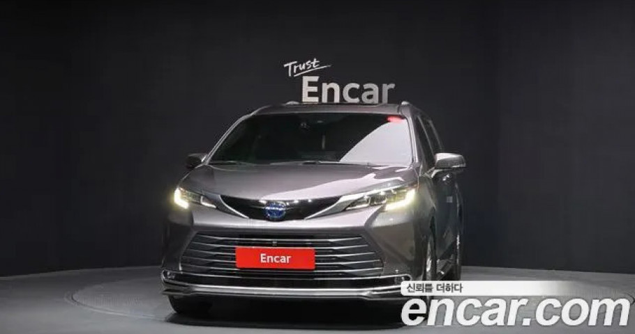 Toyota Sienna 