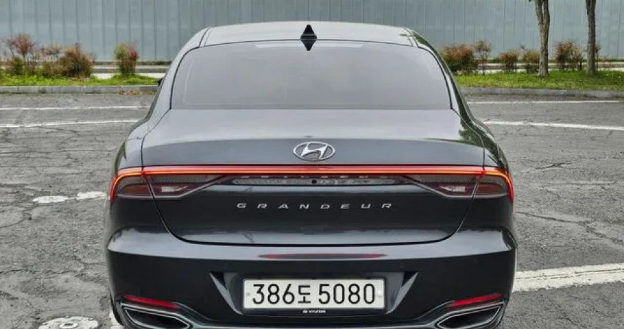 Hyundai Grandeur 