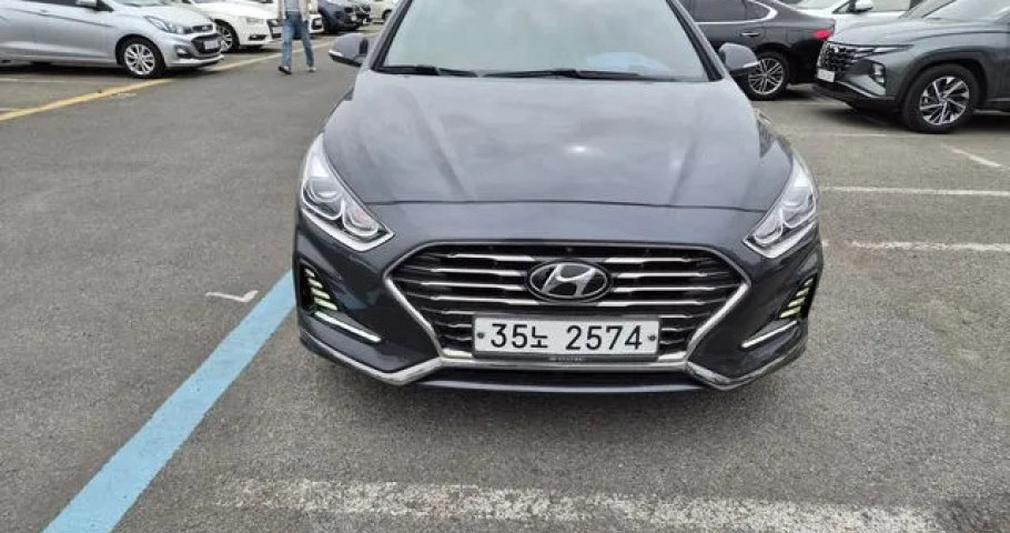 Hyundai Sonata 