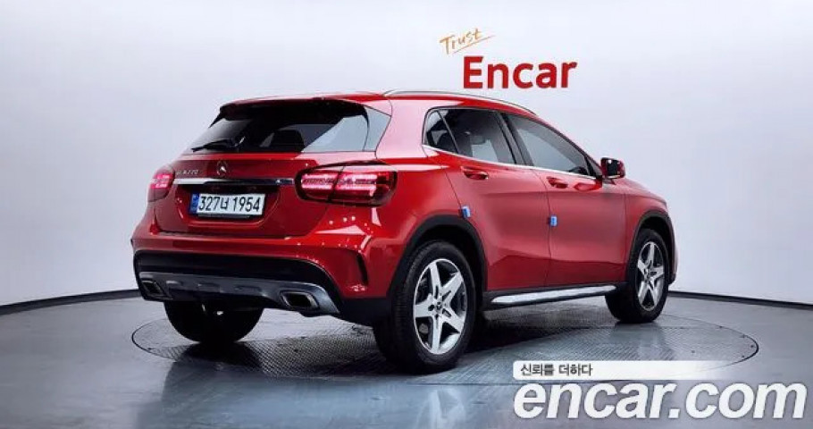 Mercedes-Benz Gla-Class 
