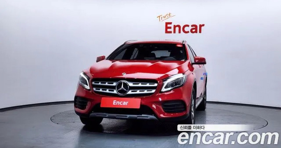 Mercedes-Benz Gla-Class 