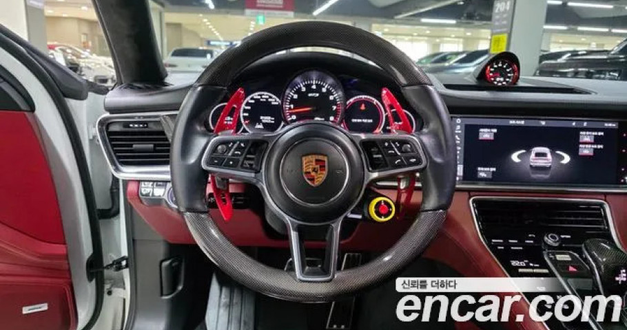 Porsche Panamera 