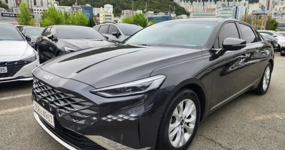 Kia K8 