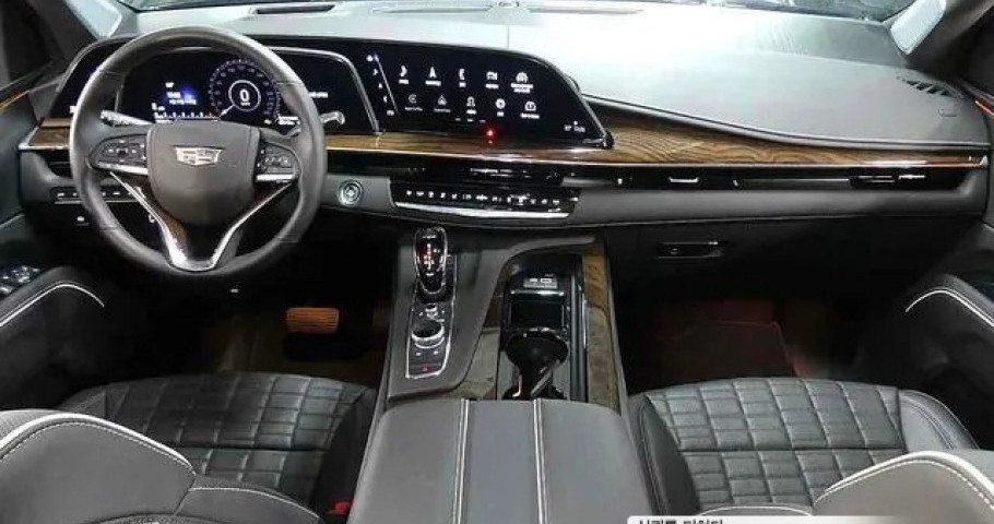 Cadillac Escalade 