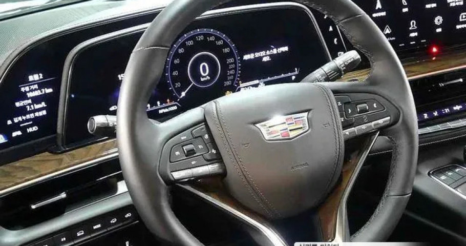 Cadillac Escalade 