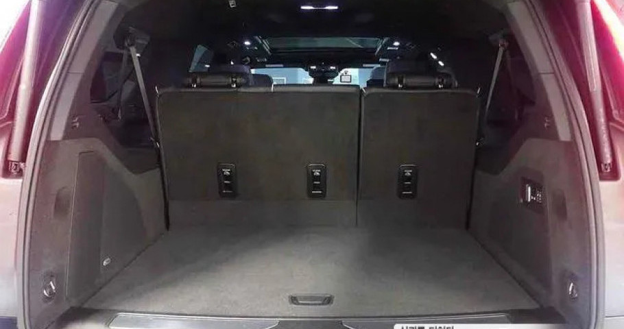 Cadillac Escalade 