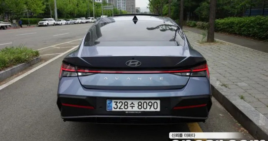 Hyundai Avante (Elantra) 