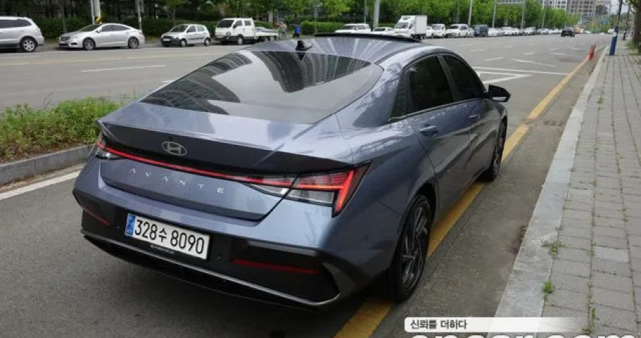 Hyundai Avante (Elantra) 