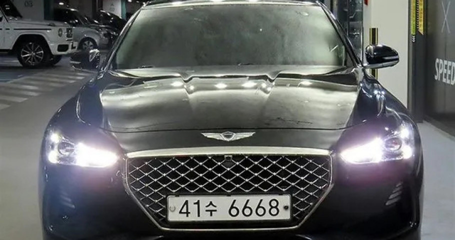 Genesis G70 