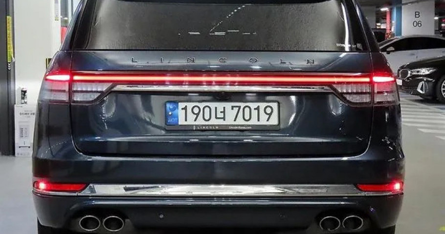 Lincoln Aviator 