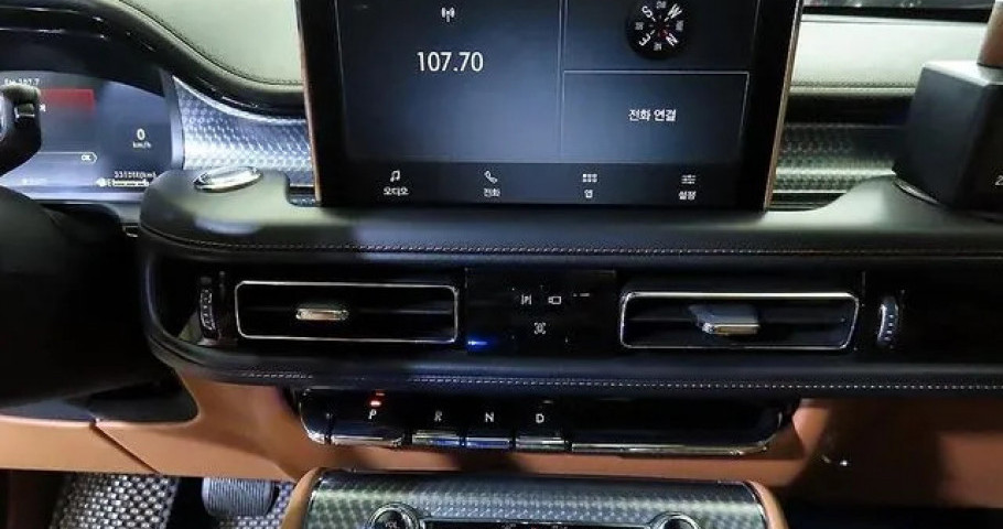 Lincoln Aviator 