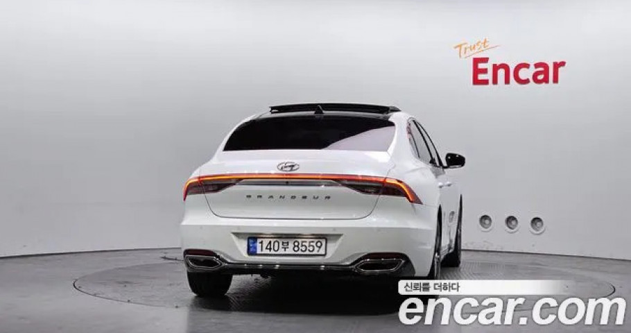 Hyundai Grandeur 