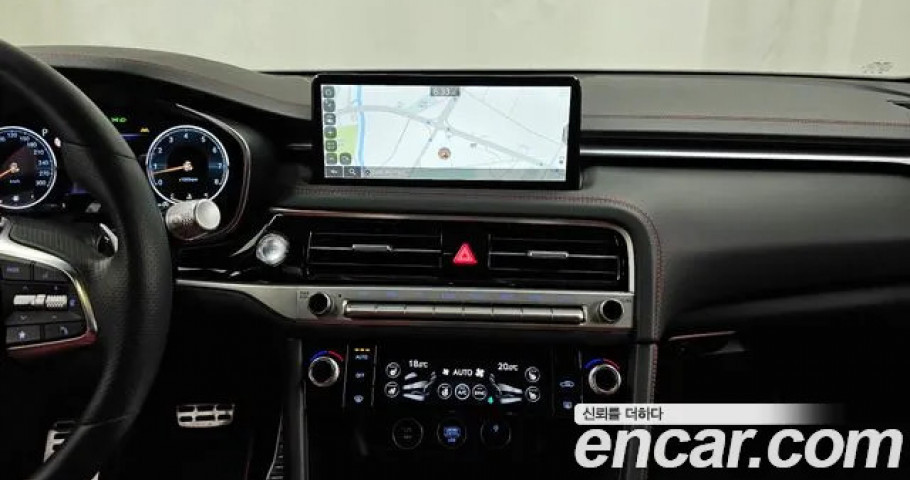 Genesis G70 