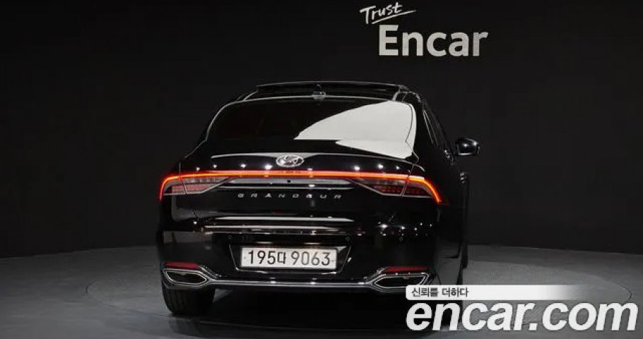 Hyundai Grandeur 