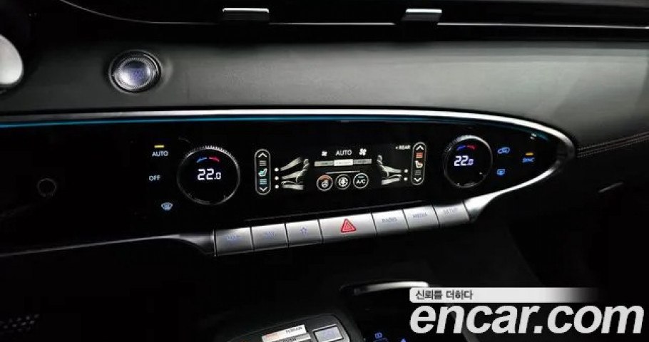 Genesis Gv70 
