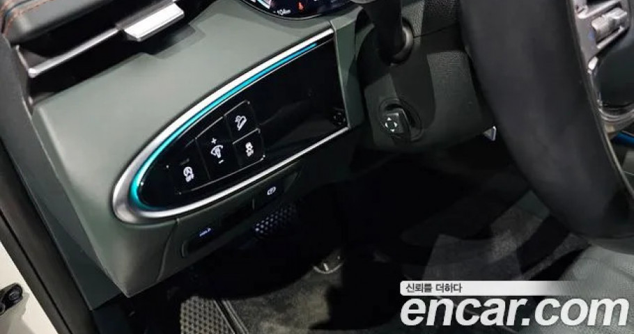 Genesis Gv70 