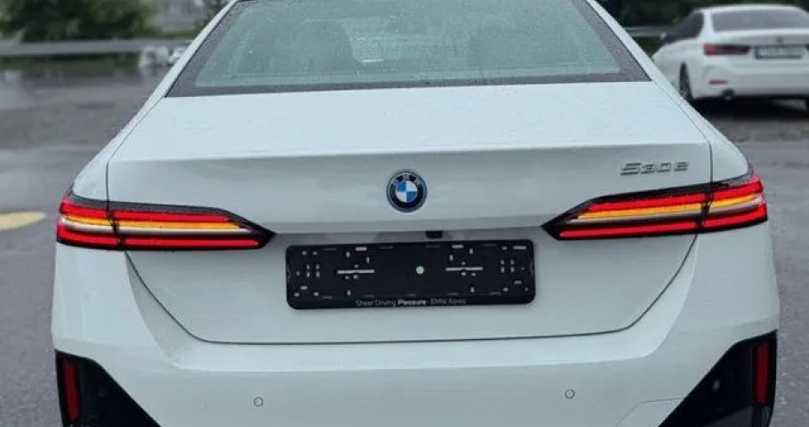 Bmw 5-Series 