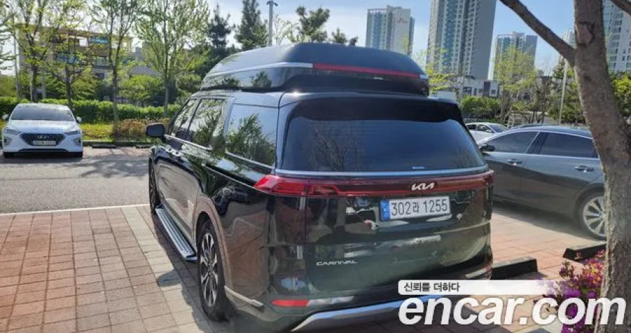 Kia Carnival 