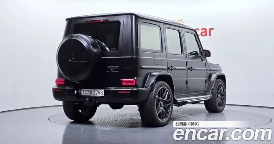 Mercedes-Benz G-Class 