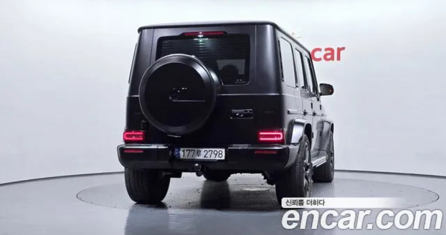 Mercedes-Benz G-Class 