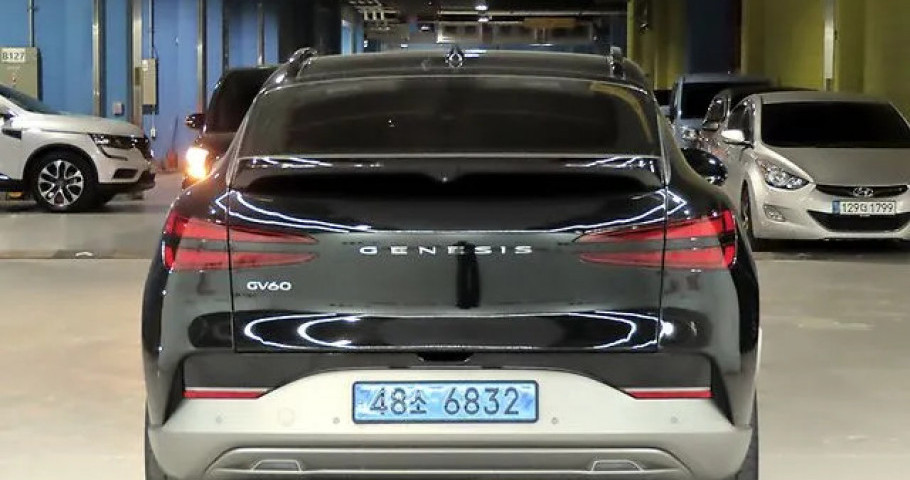 Genesis Gv60 