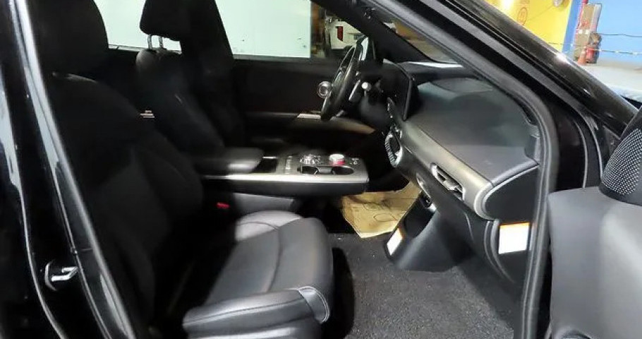 Genesis Gv60 