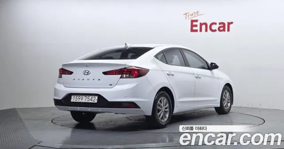 Hyundai Avante (Elantra) 