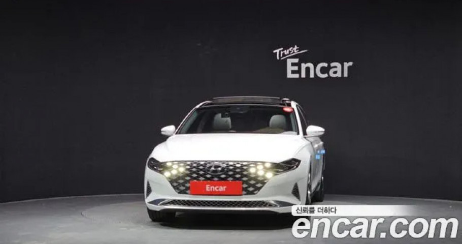 Hyundai Grandeur 