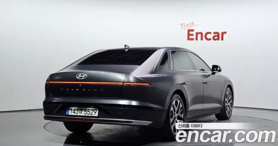 Hyundai Grandeur 