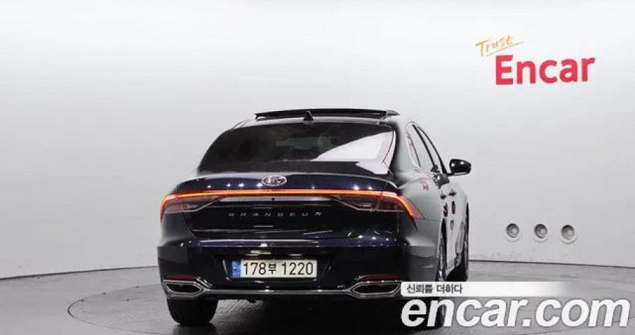 Hyundai Grandeur 