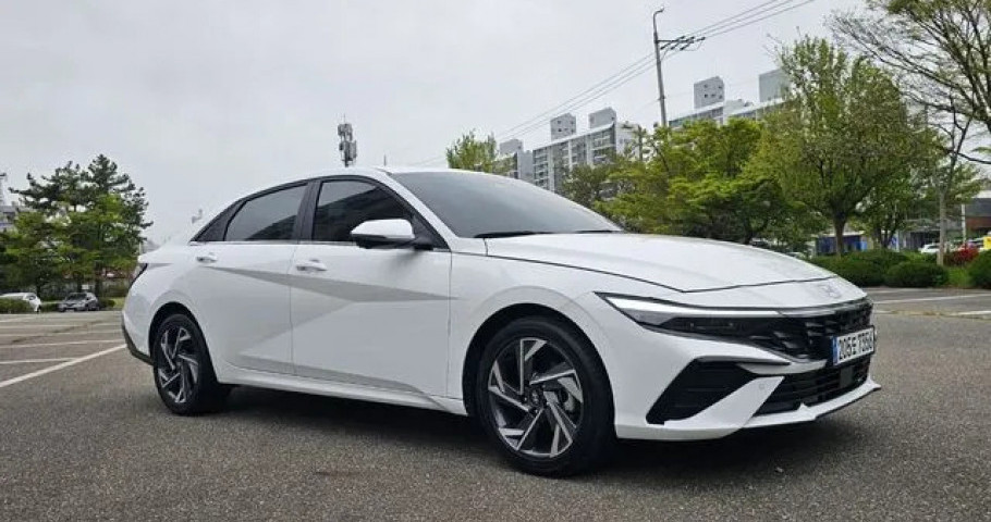 Hyundai Avante (Elantra) 