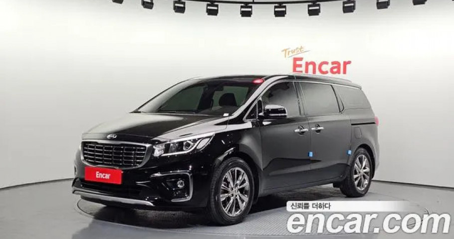 Kia Carnival 