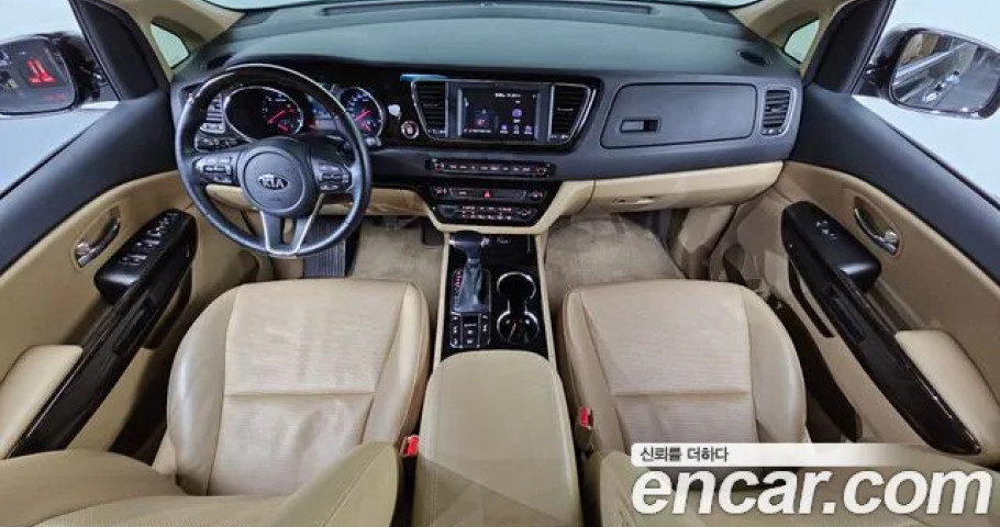 Kia Carnival 