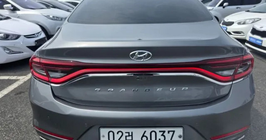 Hyundai Grandeur 