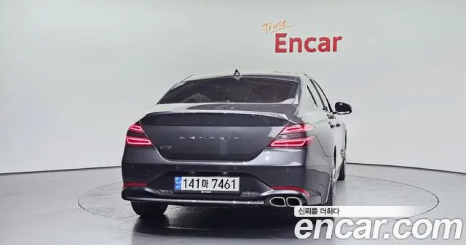 Genesis G70 