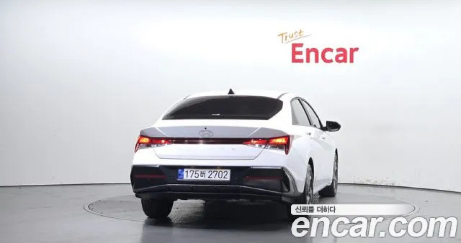 Hyundai Avante (Elantra) 