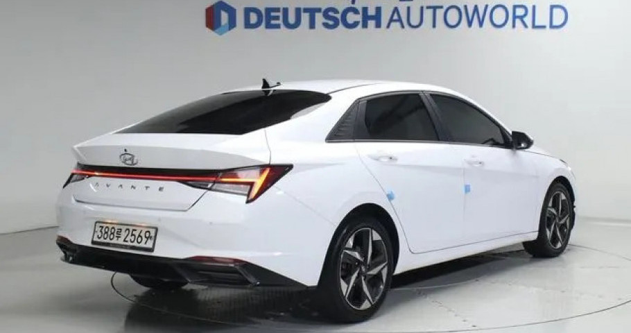 Hyundai Avante (Elantra) 