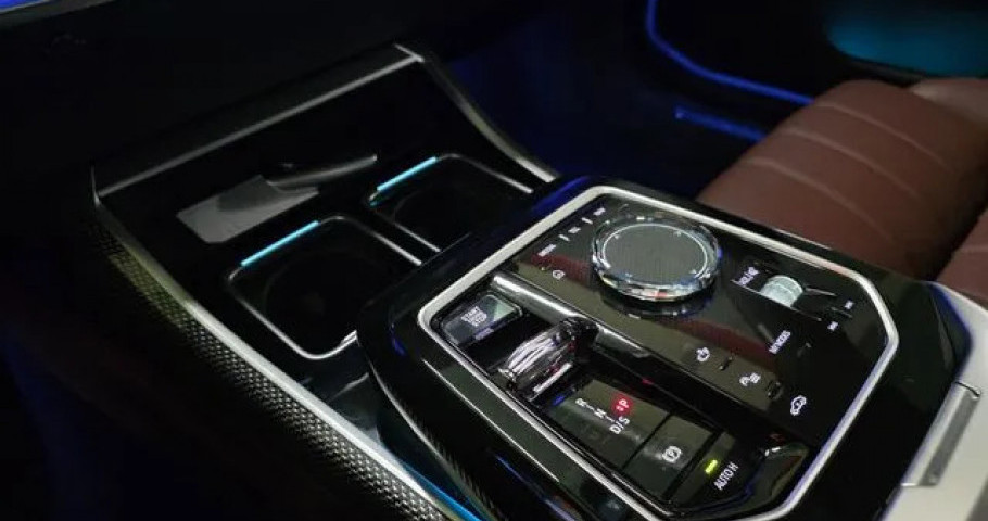 Bmw 7-Series 