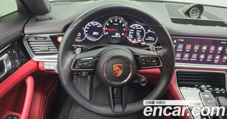 Porsche Panamera 