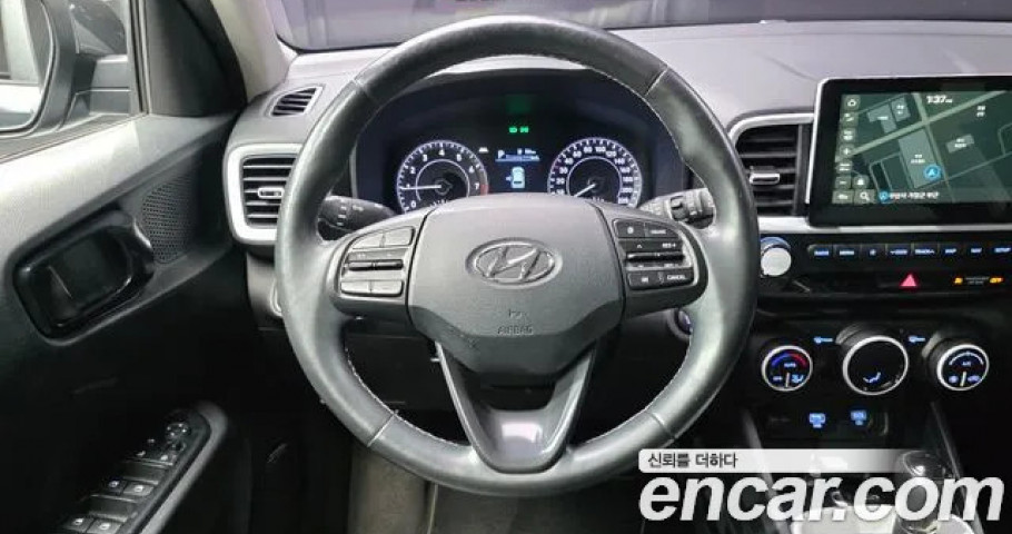 Hyundai Venue 